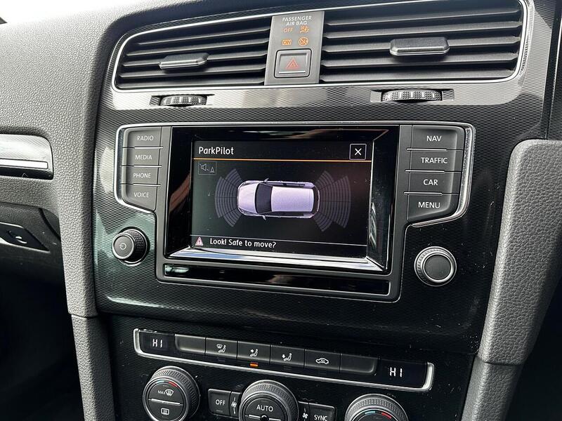 Used Volkswagen Golf for sale - 78150623: Photo 23