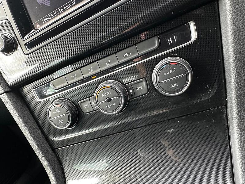 Used Volkswagen Golf for sale - 78150623: Photo 24