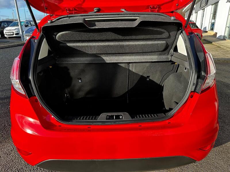 Used Ford Fiesta 2015 for sale - 77250921: Photo 24