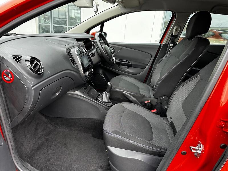 Used Renault Captur for sale - 77490666: Photo 12