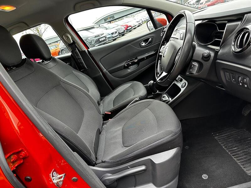 Used Renault Captur for sale - 77490666: Photo 15