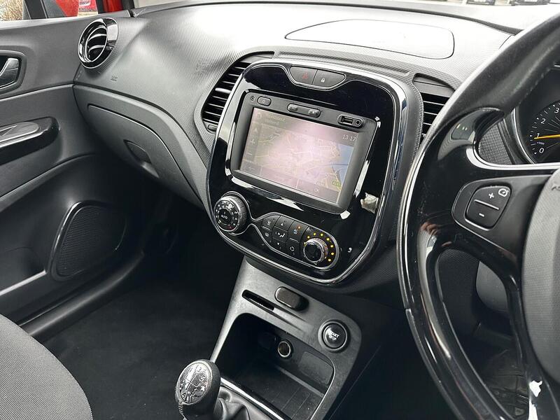 Used Renault Captur for sale - 77490666: Photo 20