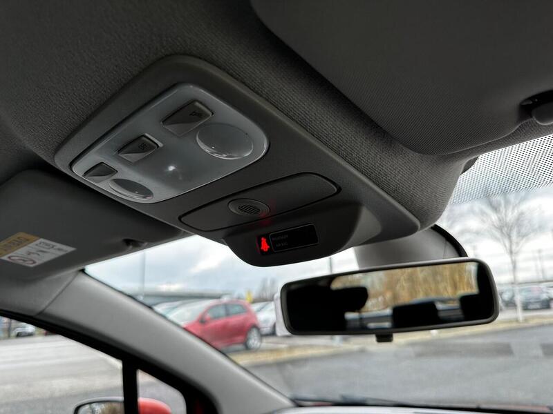 Used Renault Captur for sale - 77490666: Photo 21