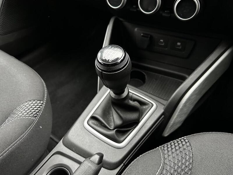 Used Dacia Duster 2023 for sale - 77805829: Photo 28