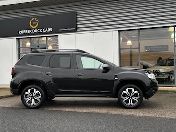 Used Dacia Duster 2023 for sale - 77805829: Photo