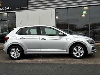 Used Volkswagen Polo 2019 for sale - 77790212: Photo