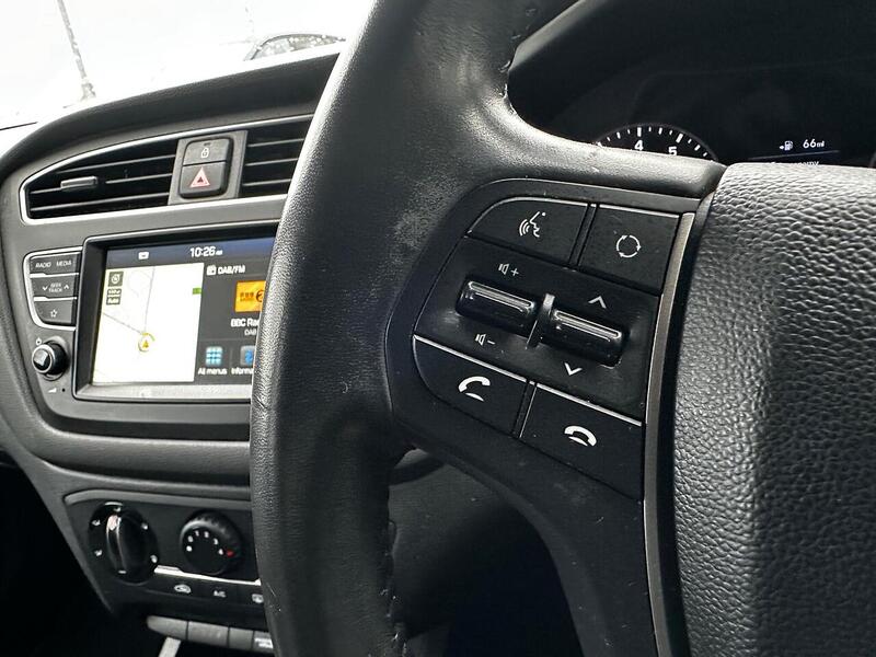 Used Hyundai i20 2020 for sale - 77547862: Photo 16