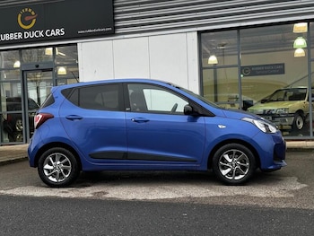Used Hyundai i10 2019 for sale - 77328809: Photo