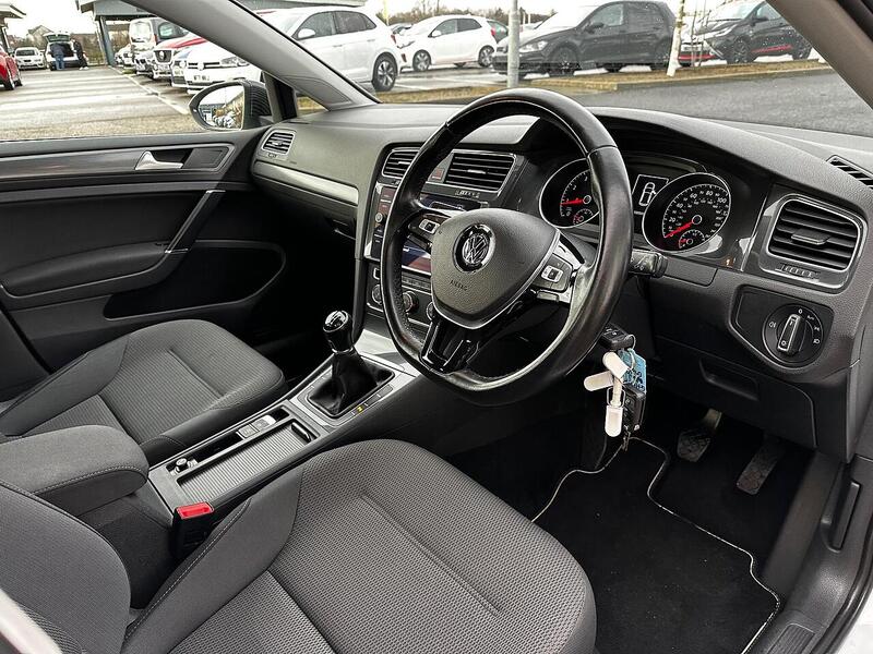 Used Volkswagen Golf 2017 for sale - 77132544: Photo 18