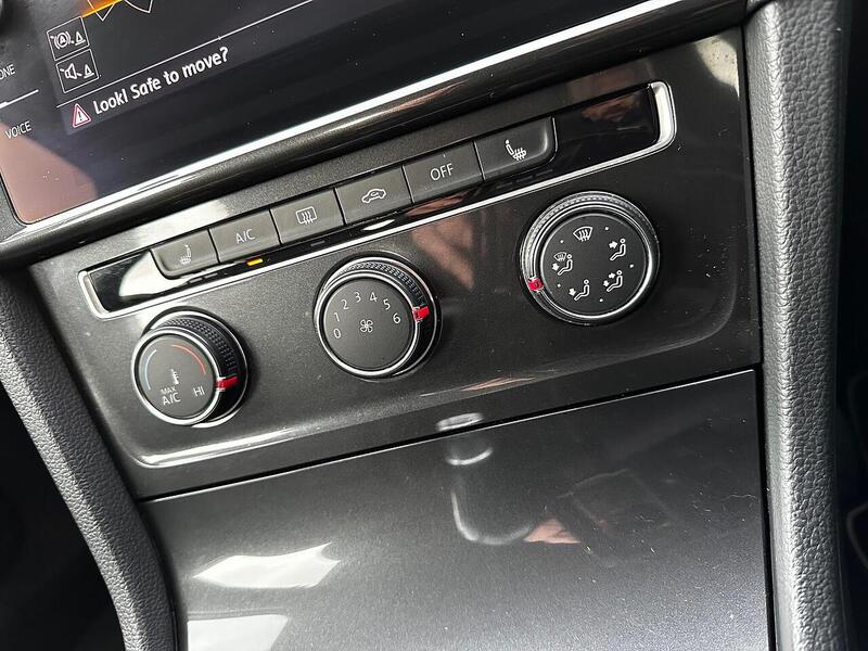 Used Volkswagen Golf 2017 for sale - 77132544: Photo 26