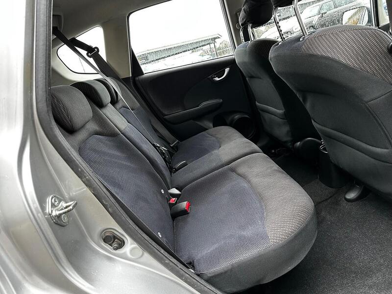 Used Honda Jazz 2013 for sale - 77547875: Photo 16