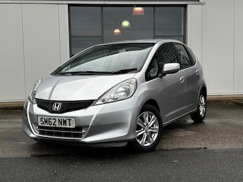 Used Honda Jazz 2013 for sale - 77547875: Photo