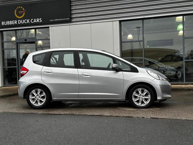 Used Honda Jazz 2013 for sale - 77547875: Photo 7
