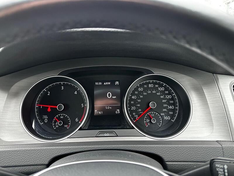 Used Volkswagen Golf 2016 for sale - 77547782: Photo 24