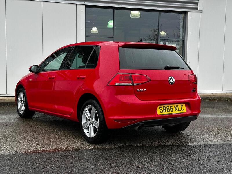 Used Volkswagen Golf 2016 for sale - 77547782: Photo 4