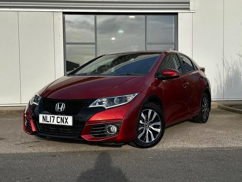 Used Honda Civic 2017 for sale - 77976797: Photo 3