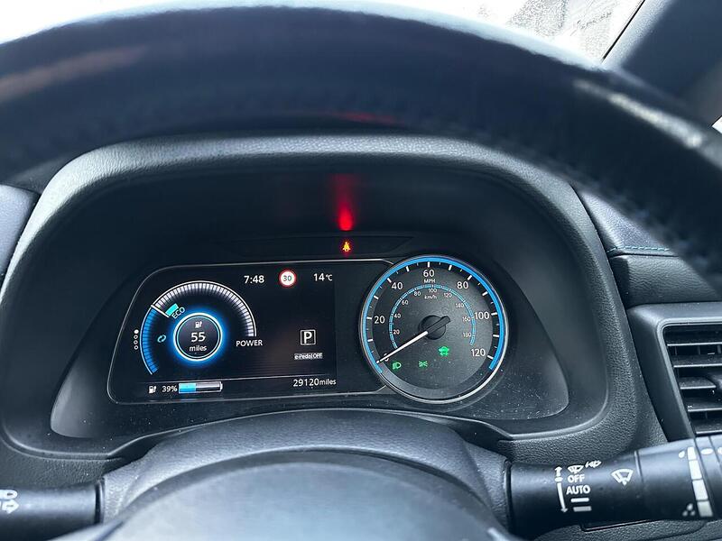 Used Nissan Leaf 2020 for sale - 77132479: Photo 17