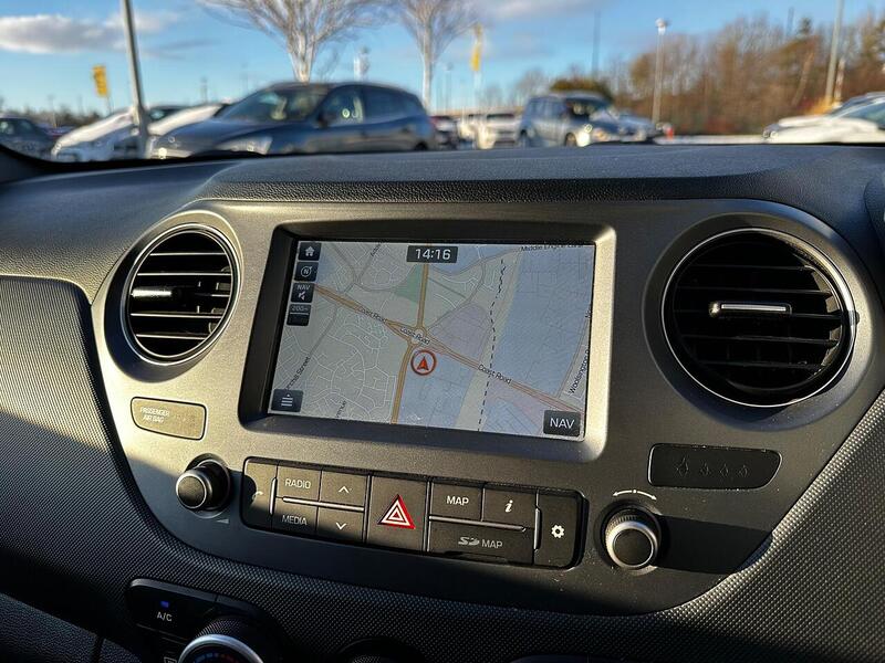 Used Hyundai i10 2018 for sale - 77392597: Photo 17