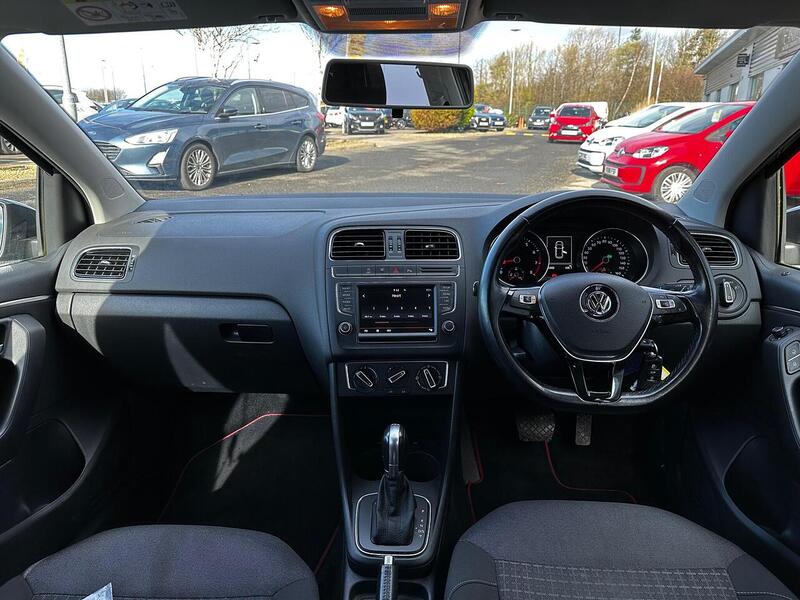 Used Volkswagen Polo 2015 for sale - 77873332: Photo 10