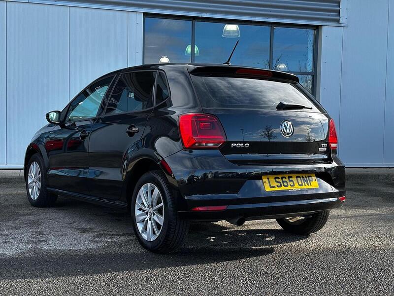 Used Volkswagen Polo 2015 for sale - 77873332: Photo 7