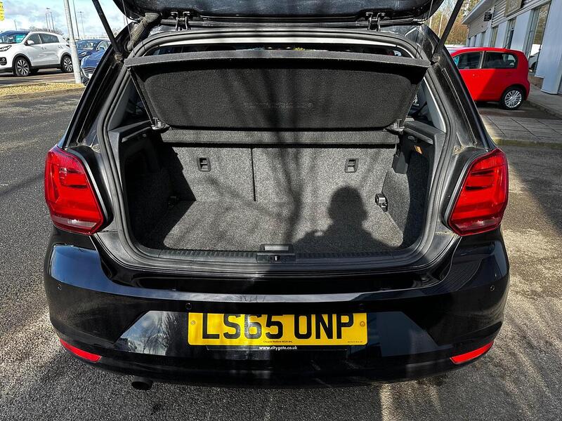 Used Volkswagen Polo 2015 for sale - 77873332: Photo 9