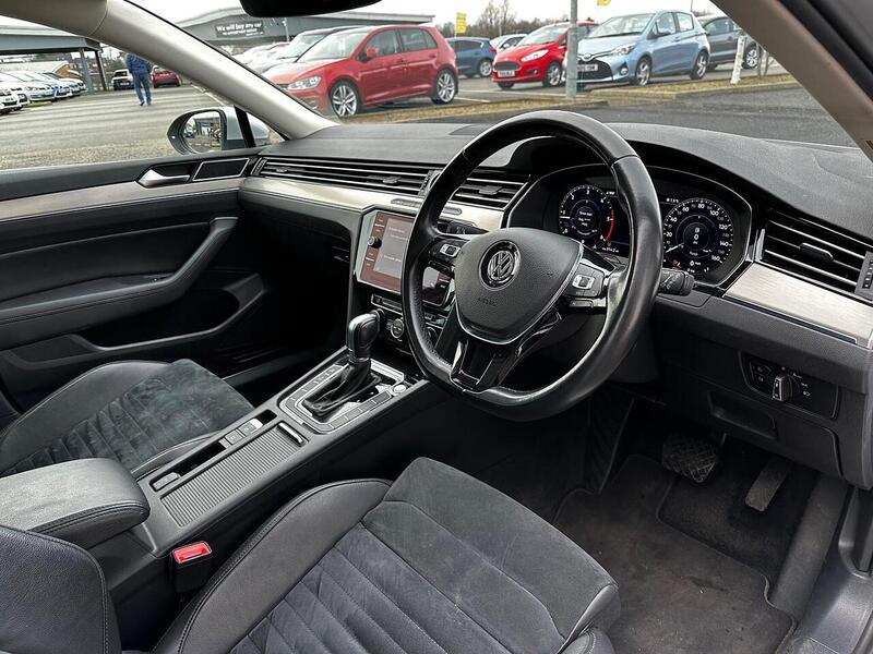 Used Volkswagen Passat for sale - 77490670: Photo 16