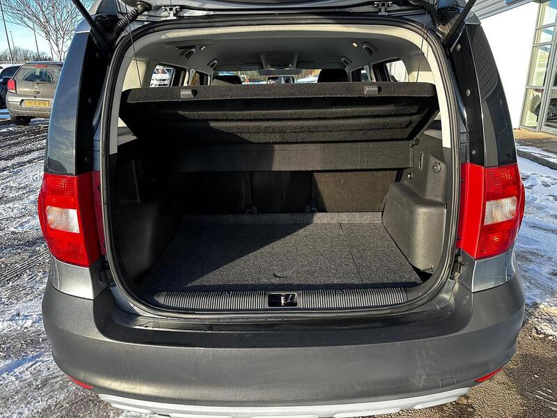 Used Skoda Yeti 2013 for sale - 77132560: Photo 9