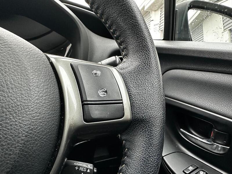 Used Toyota Yaris 2015 for sale - 77437855: Photo 18