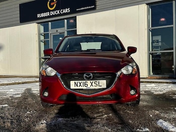 Used Mazda Mazda2 2016 for sale - 77132444: Photo
