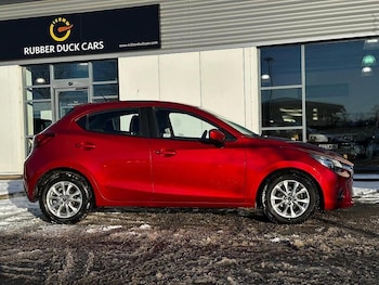 Used Mazda Mazda2 2016 for sale - 77132444: Photo