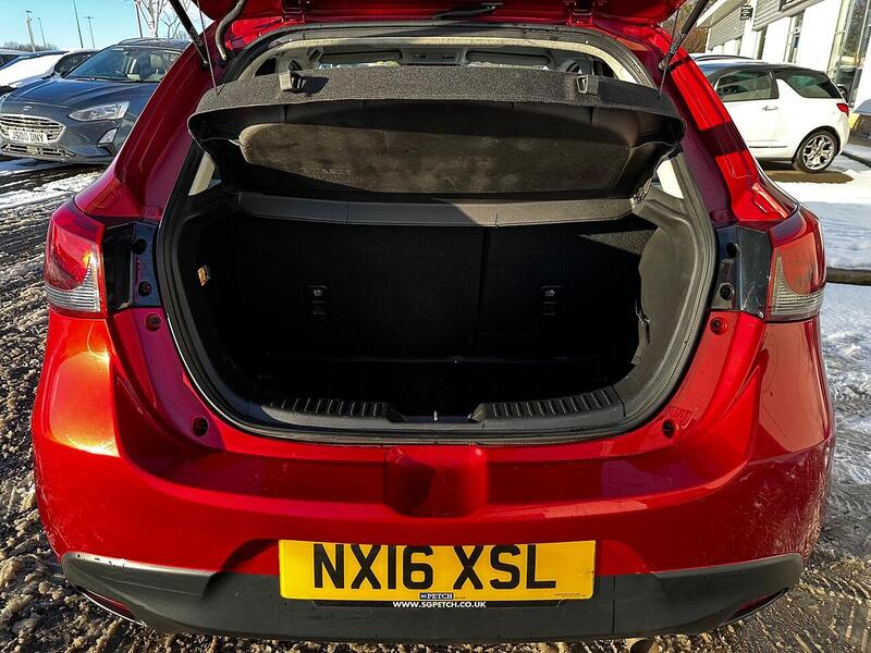 Used Mazda Mazda2 2016 for sale - 77132444: Photo 9