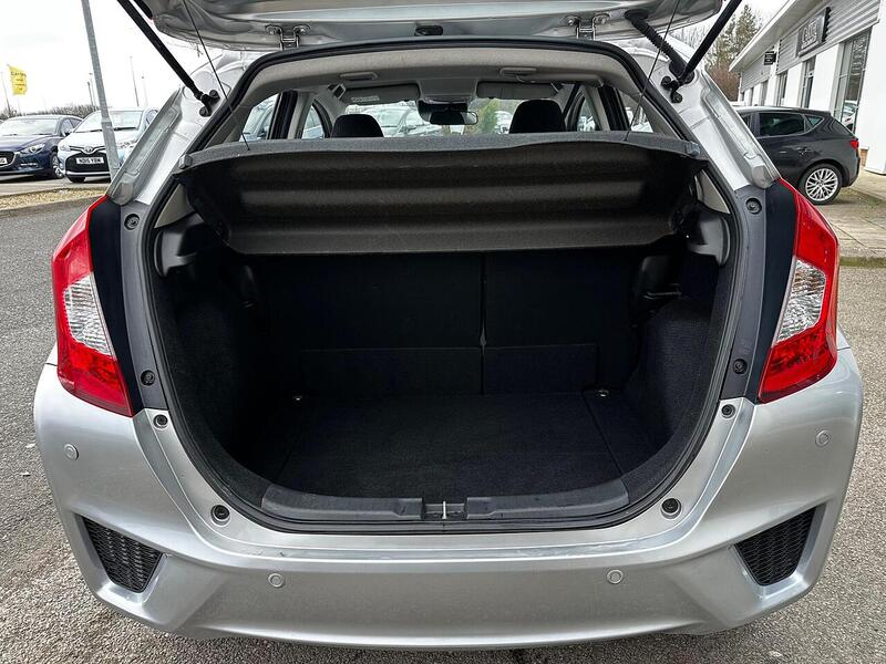 Used Honda Jazz 2016 for sale - 77831768: Photo 9