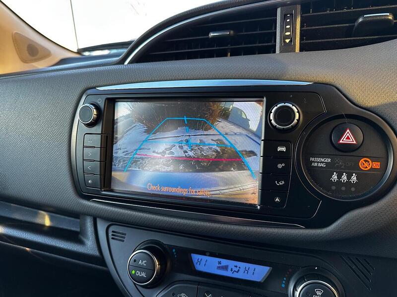 Used Toyota Yaris 2015 for sale - 77132575: Photo 23