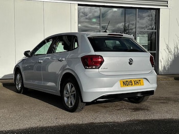 Used Volkswagen Polo 2019 for sale - 77693886: Photo