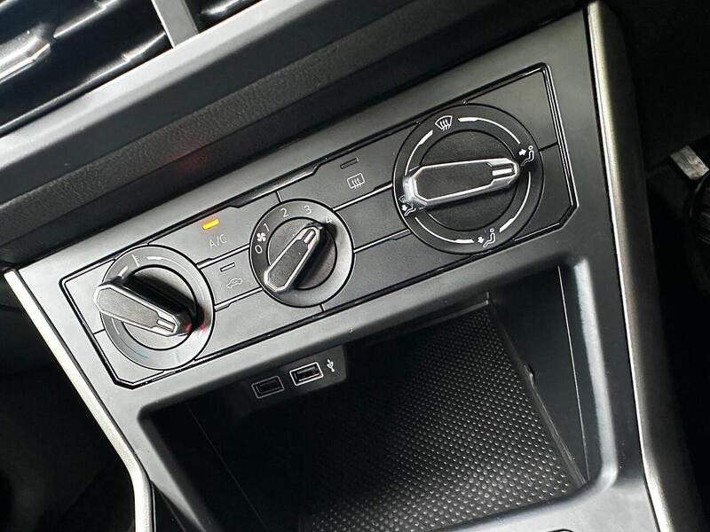 Used Volkswagen Polo 2018 for sale - 77568357: Photo 27