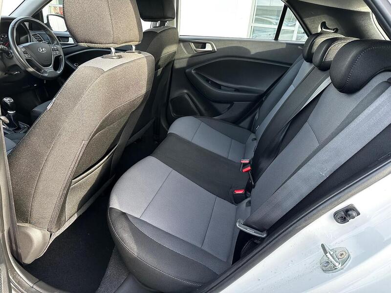 Used Hyundai i20 2019 for sale - 77250926: Photo 13