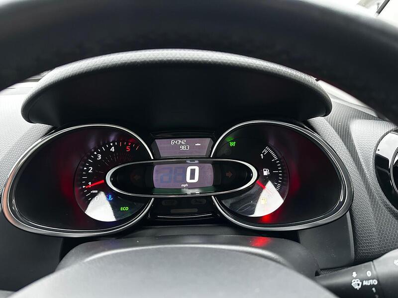 Used Renault Clio 2017 for sale - 77423030: Photo 17