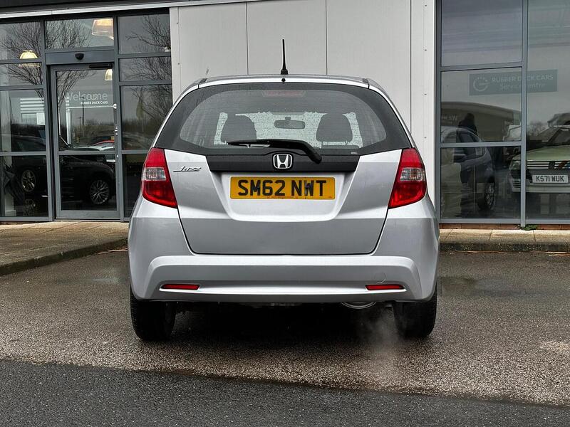 Used Honda Jazz 2013 for sale - 77651129: Photo 6
