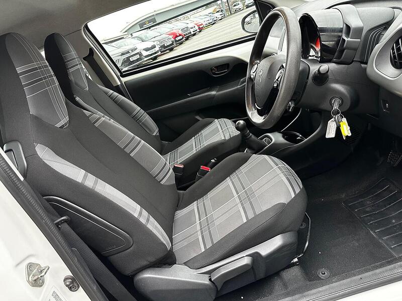 Used Peugeot 108 2016 for sale - 77328780: Photo 15