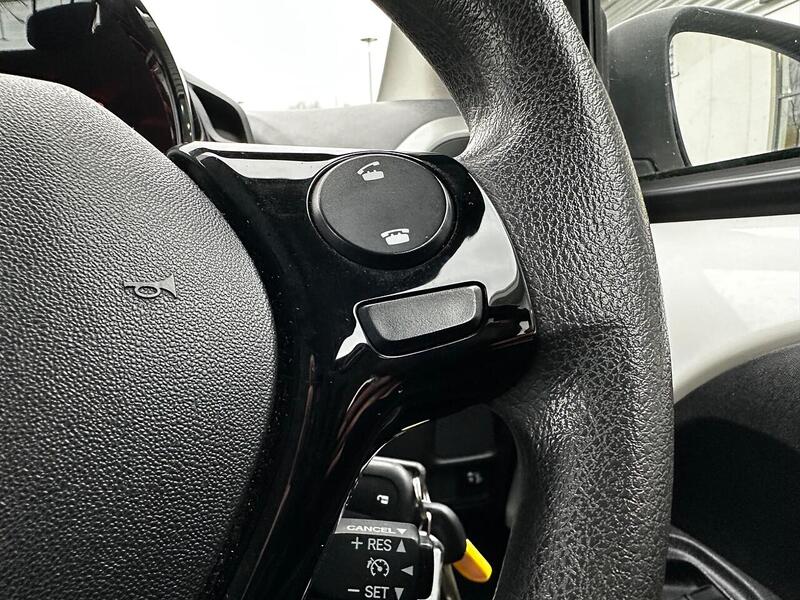 Used Peugeot 108 2016 for sale - 77328780: Photo 18