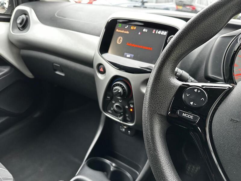 Used Peugeot 108 2016 for sale - 77328780: Photo 20