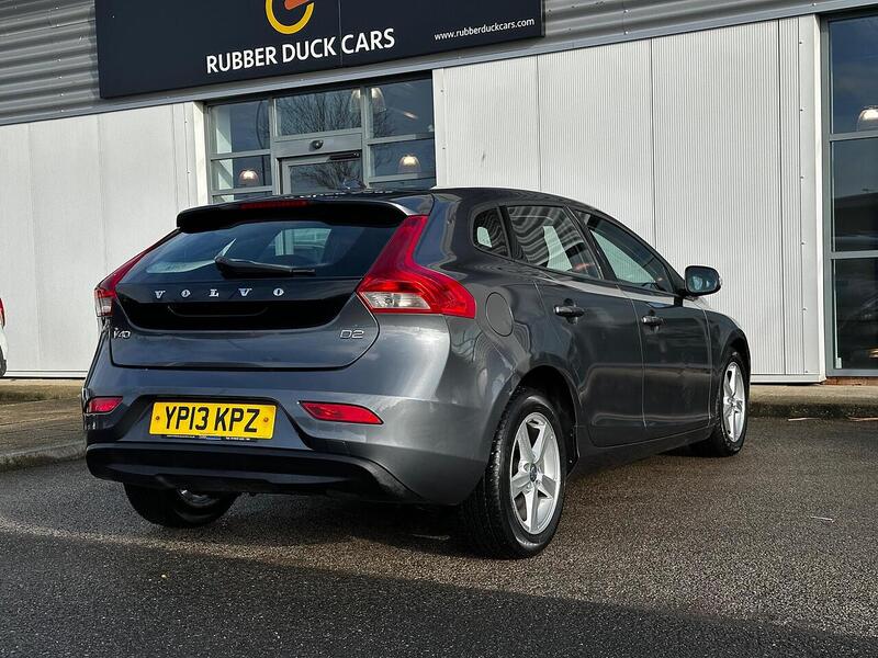 Used Volvo V40 2013 for sale - 77409156: Photo 5