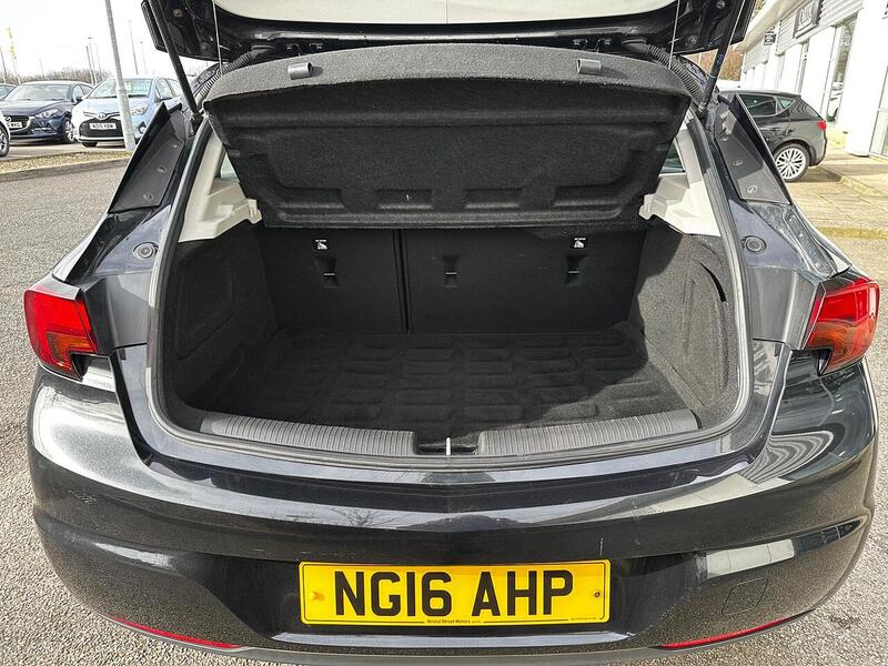 Used Vauxhall Astra 2016 for sale - 77655824: Photo 9