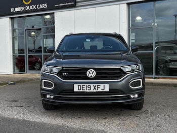 Used Volkswagen T-Roc 2019 for sale - 78031183: Photo