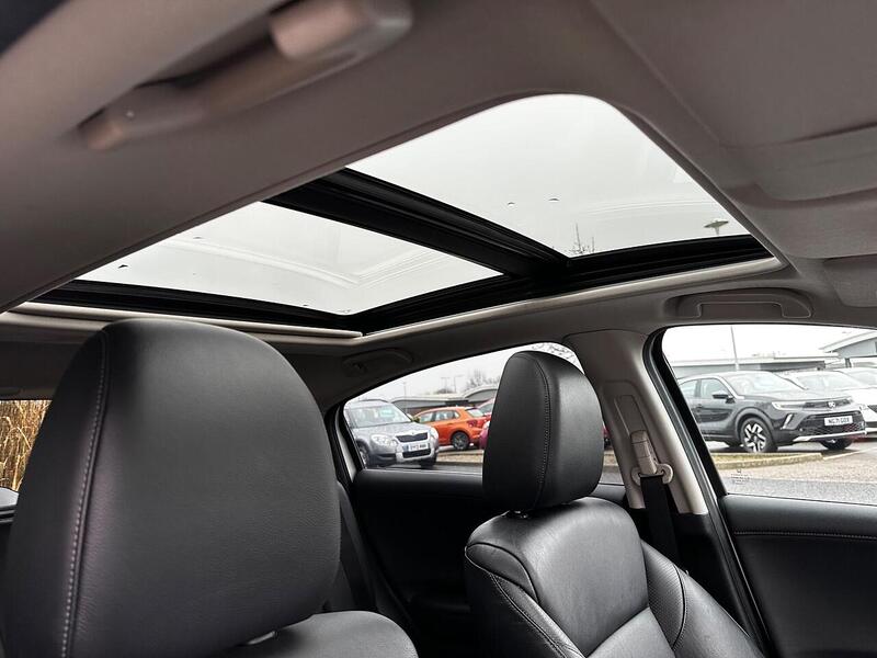 Used Honda HR-V 2017 for sale - 77250924: Photo 16