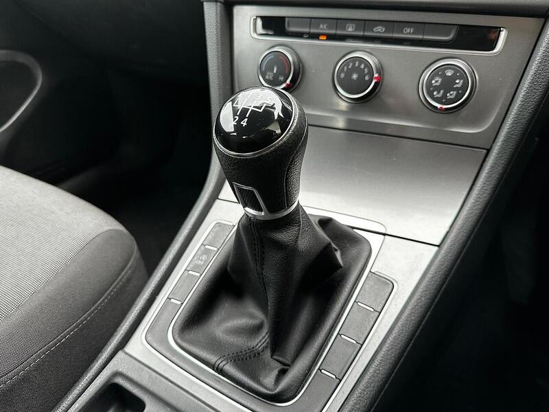 Used Volkswagen Golf 2013 for sale - 77681389: Photo 12