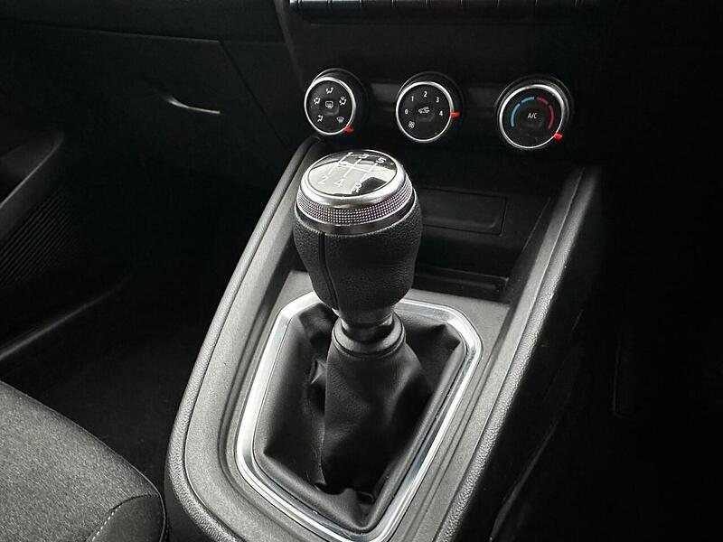 Used Renault Clio 2021 for sale - 77132563: Photo 24