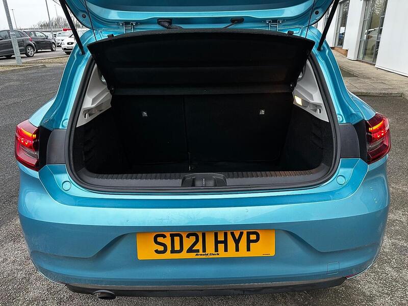 Used Renault Clio 2021 for sale - 77132563: Photo 9
