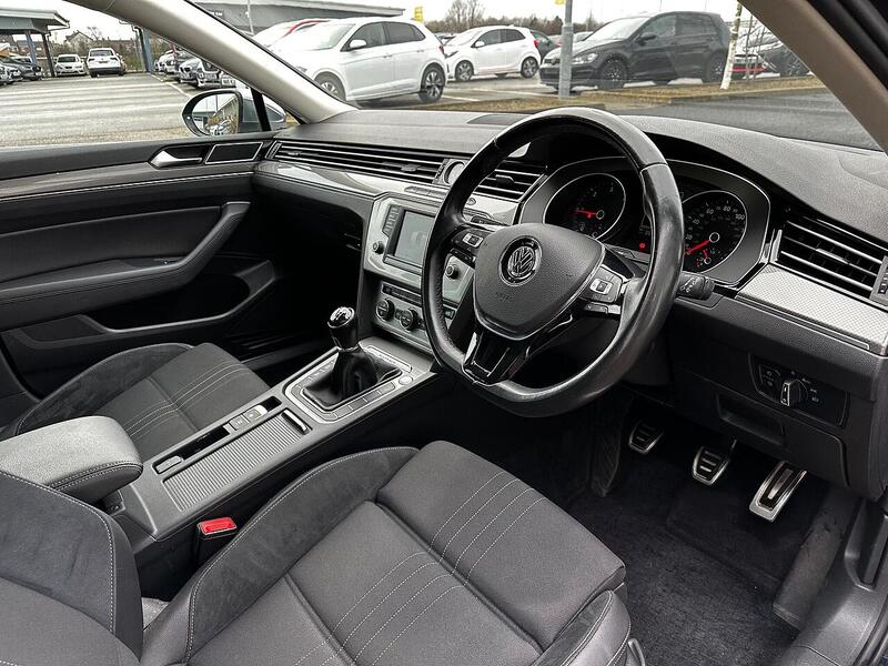 Used Volkswagen Passat 2016 for sale - 77384838: Photo 16