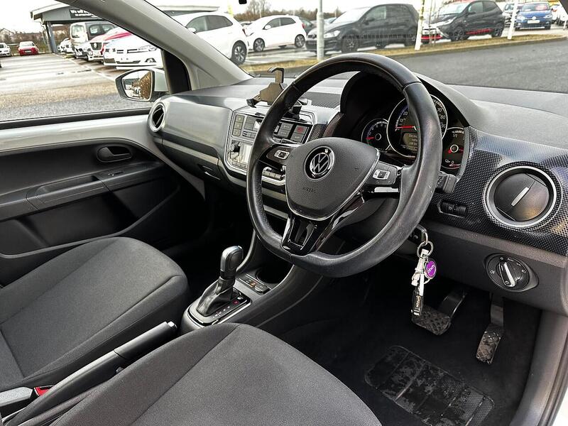 Used Volkswagen up! 2022 for sale - 77132448: Photo 21